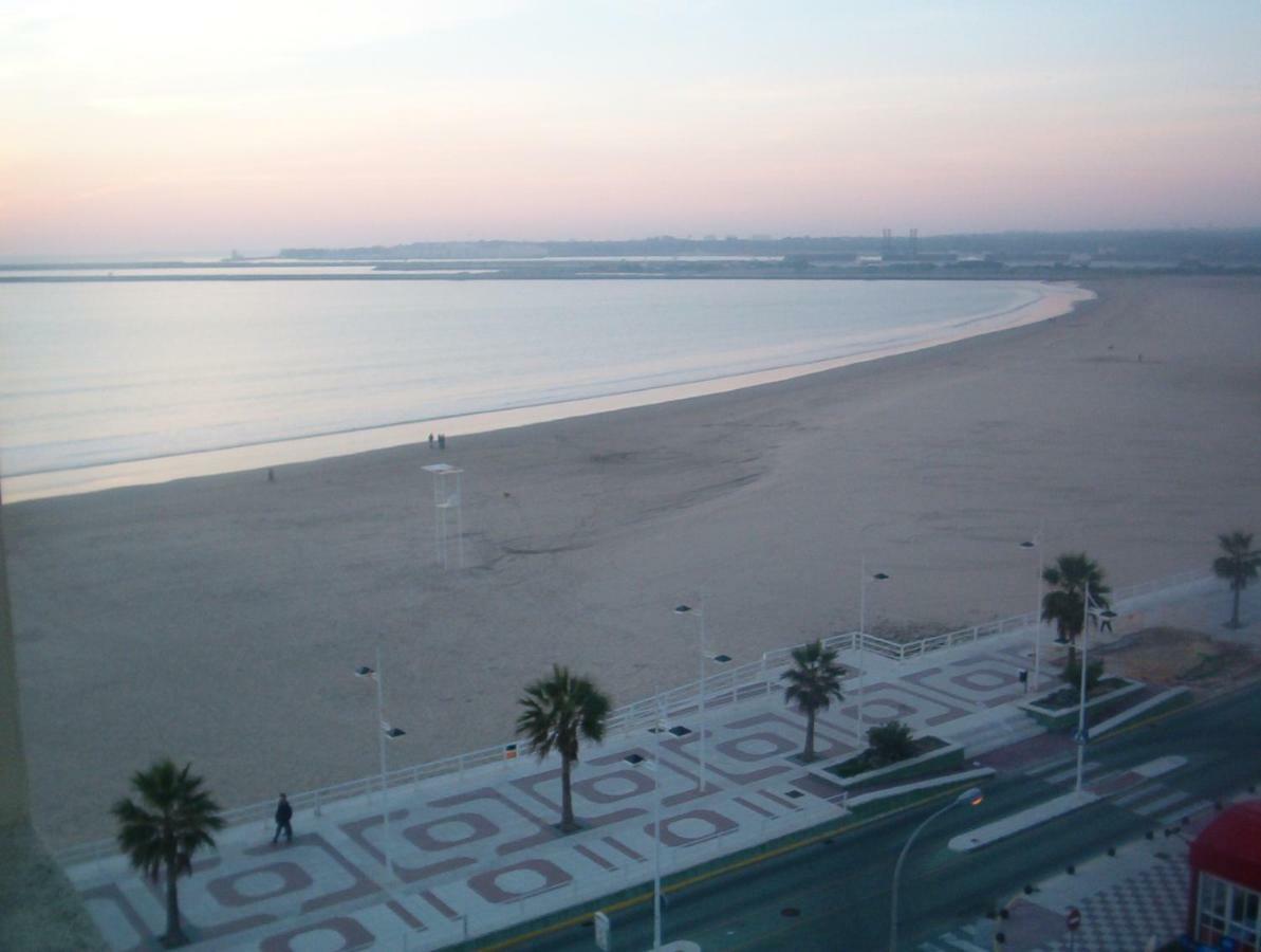 Apartamento Valdelagrana El Puerto de Santa María Exterior foto